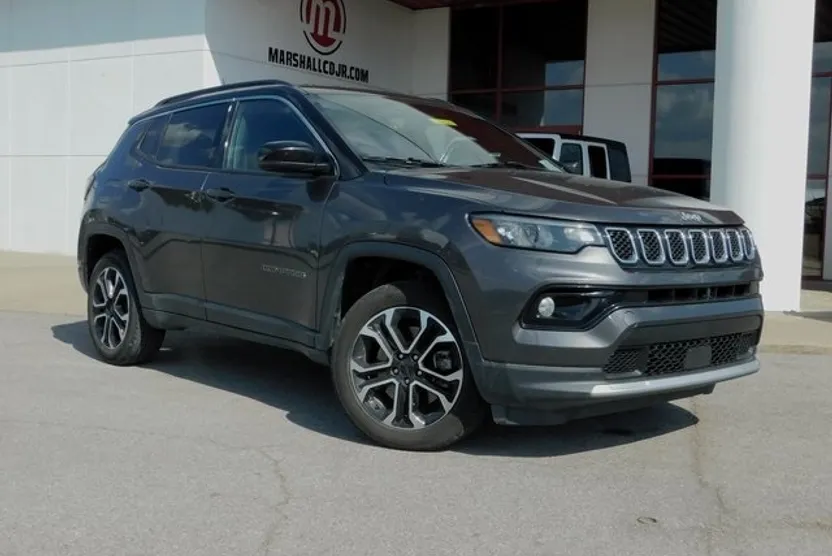 2023 Jeep Compass Limited photo 1