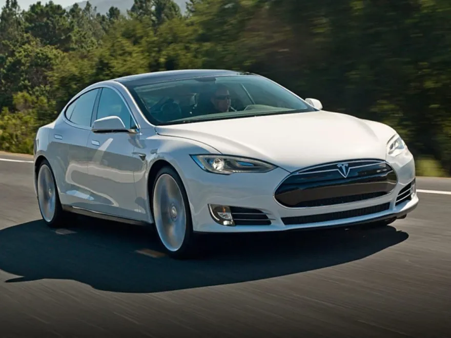 2014 Tesla Model S photo 1
