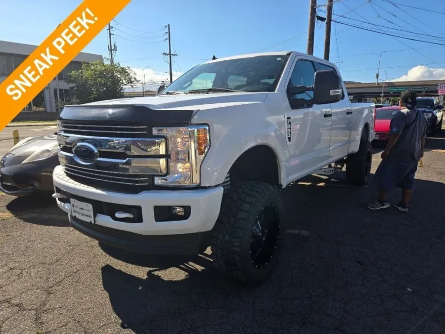 2019 Ford F-250 Lariat photo 1