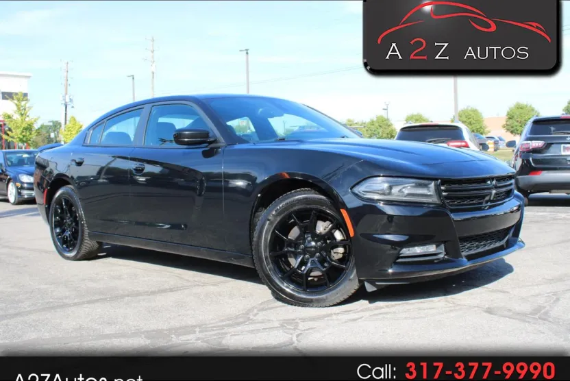 2015 Dodge Charger SXT AWD photo 1