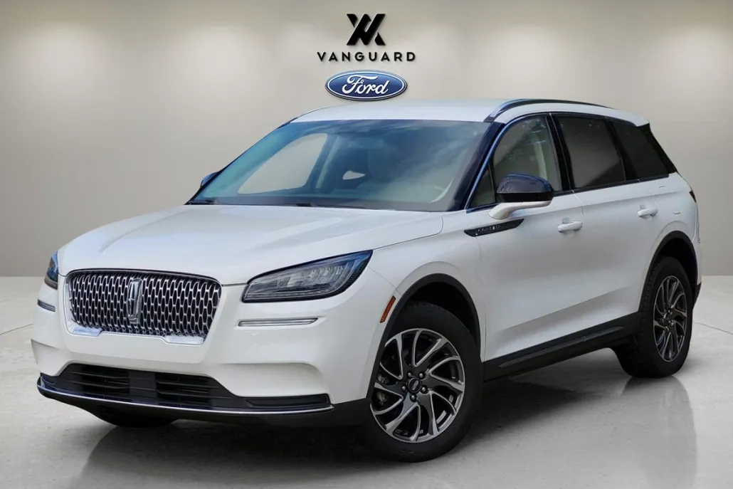 2021 Lincoln Corsair Standard photo 1