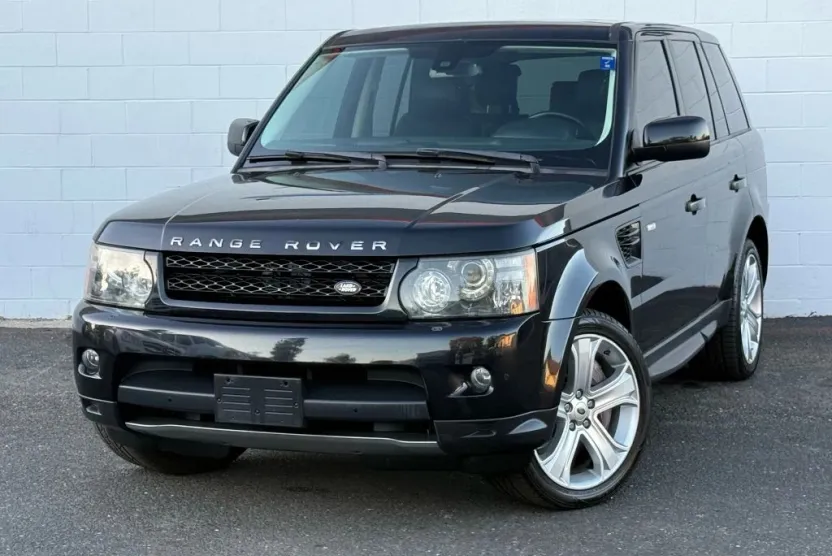 2011 Land Rover Range Rover Sport SuperCharged photo 1
