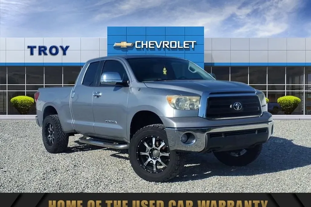 2011 Toyota Tundra Base photo 1