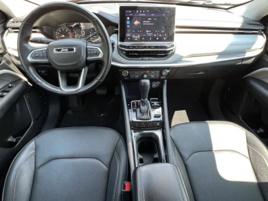 2022 Jeep Compass Limited photo 1