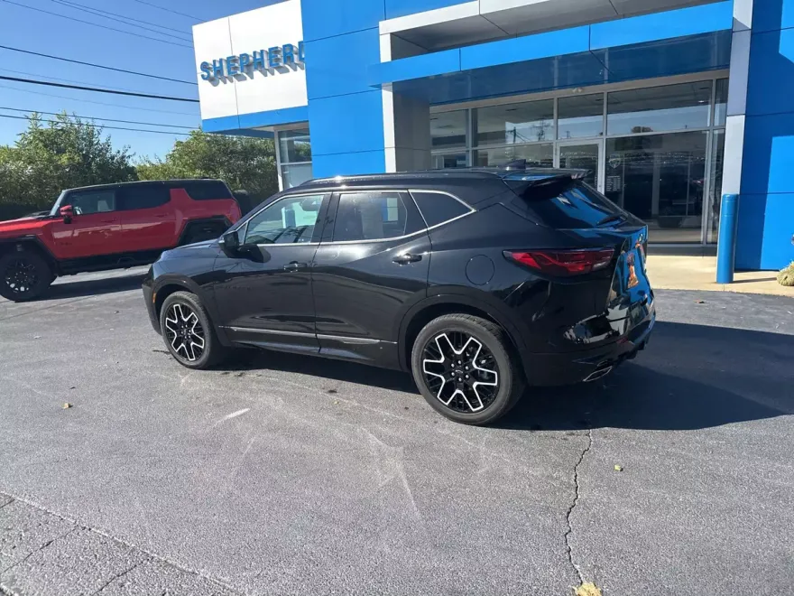 2024 Chevrolet Blazer RS photo 1