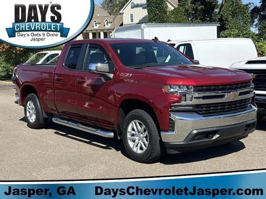 2019 Chevrolet Silverado 1500 LT photo 1