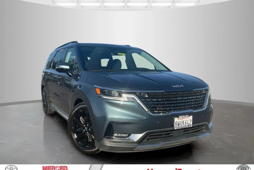 2022 Kia Carnival SX Prestige photo 1