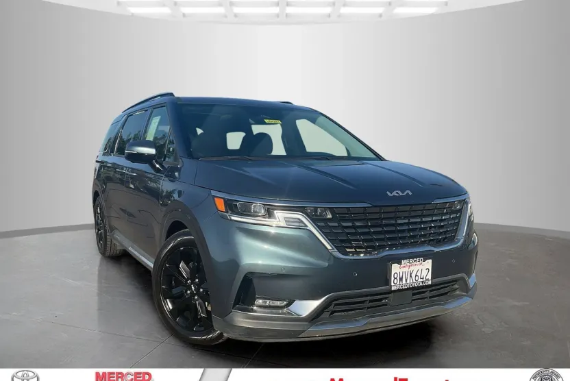 2022 Kia Carnival SX Prestige photo 1