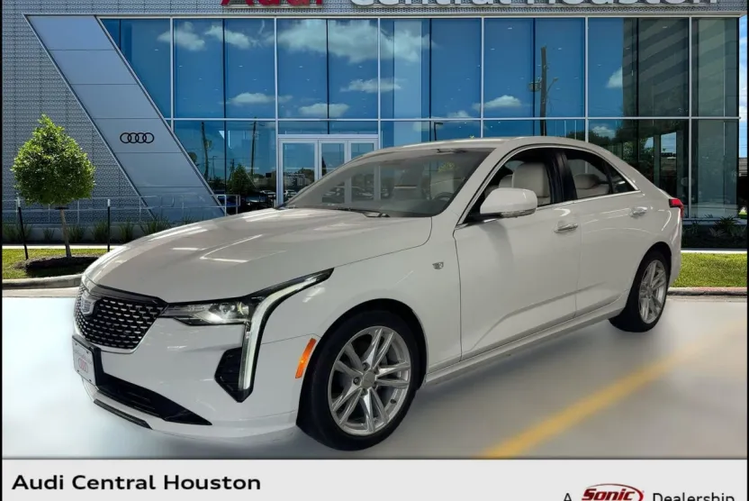 2024 Cadillac CT4 Luxury photo 1