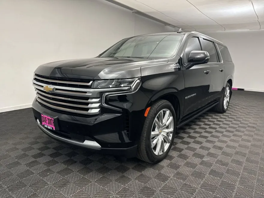 2021 Chevrolet Suburban 1500 High Country photo 1