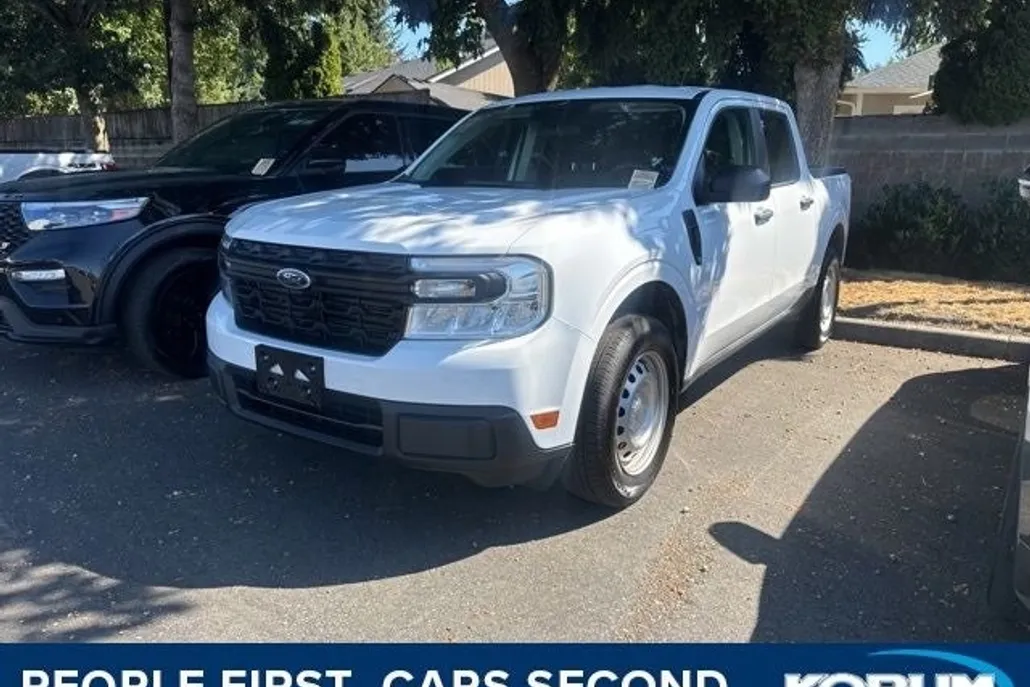 2024 Ford Maverick XL photo 1
