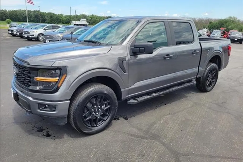 2025 Ford F-150 STX photo 1