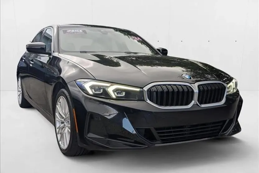 2024 Bmw 330i Sedan photo 1