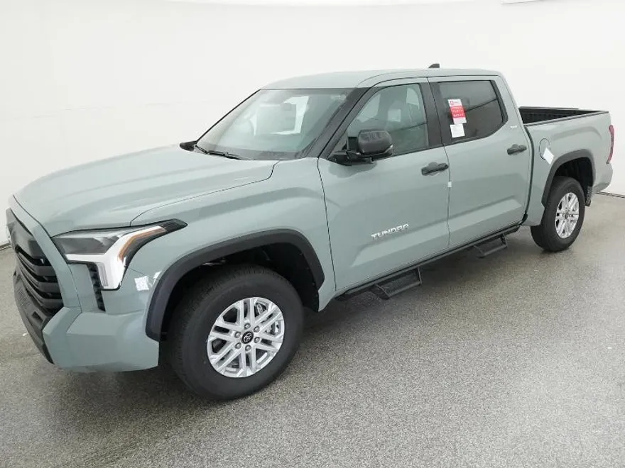2026 Toyota Tundra SR5 CrewMax photo 1