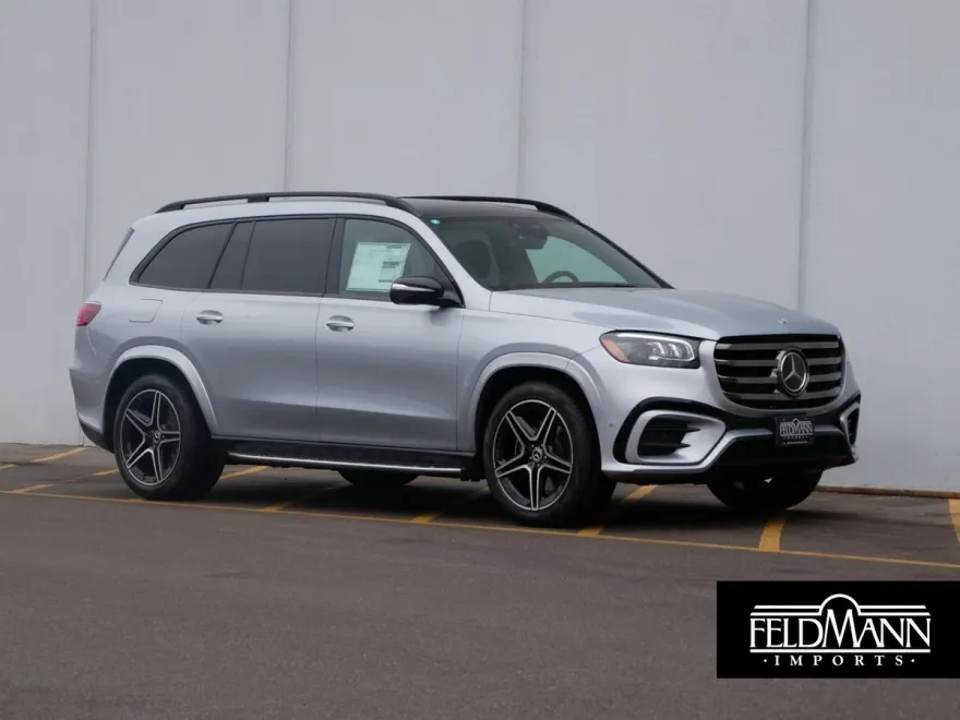2025 Mercedes Benz GLS 450 4MATIC photo 1
