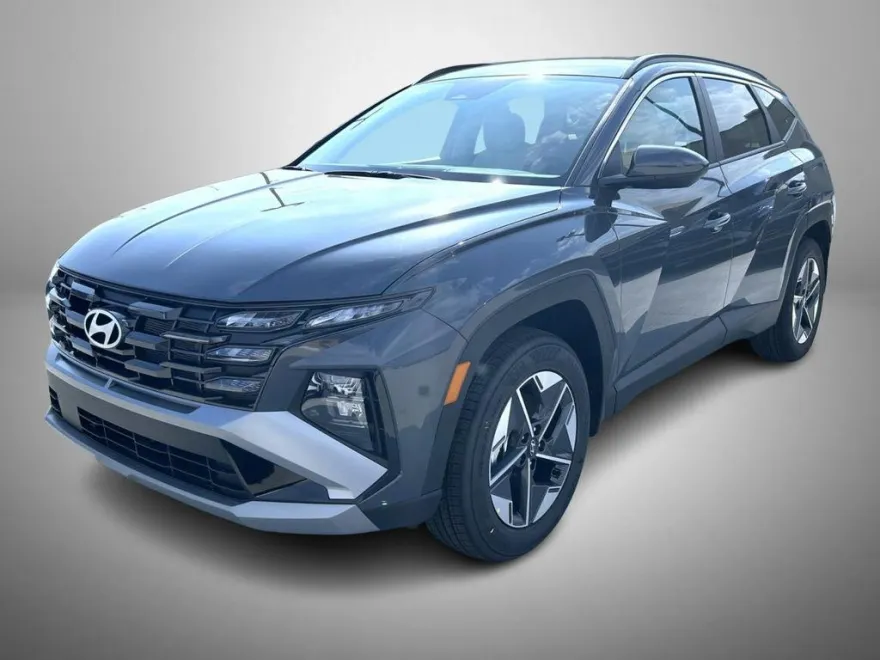 2025 Hyundai Tucson SEL photo 1