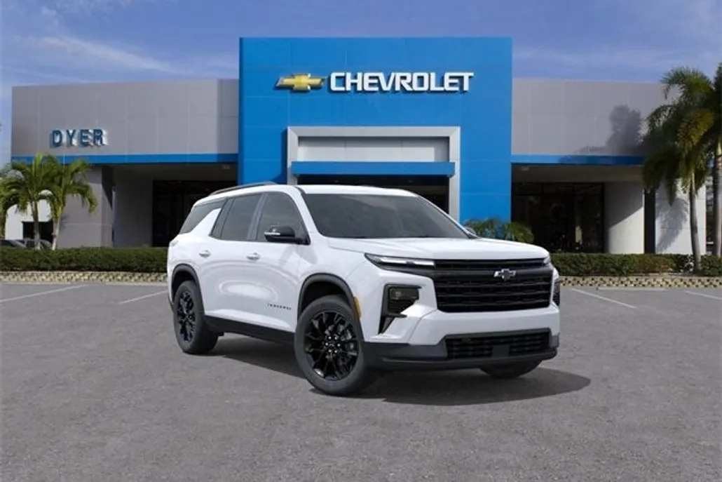 2026 Chevrolet Traverse photo 1