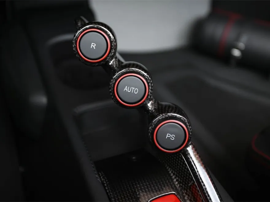 2015 Ferrari 458 Spider Base photo 36