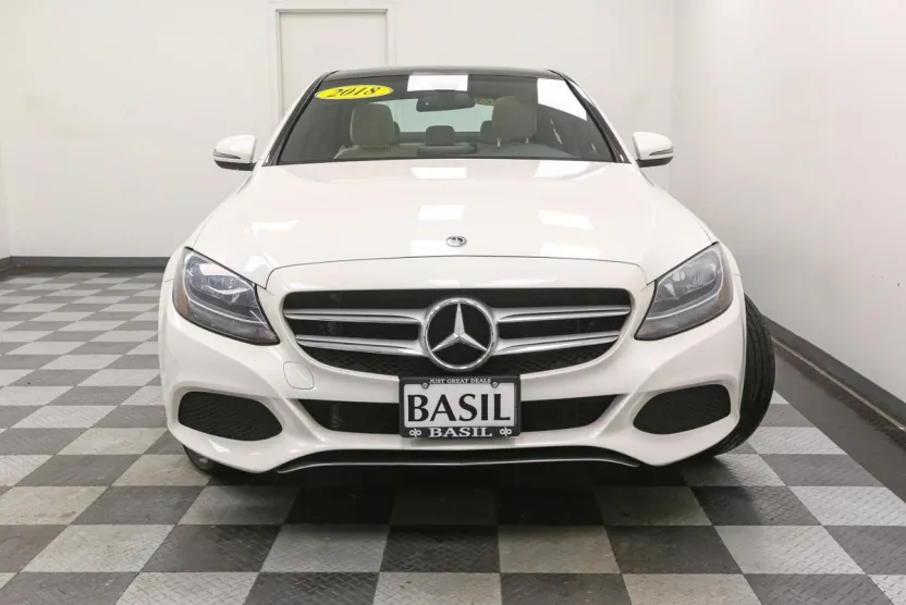 2018 Mercedes Benz C 300 4MATIC photo 1