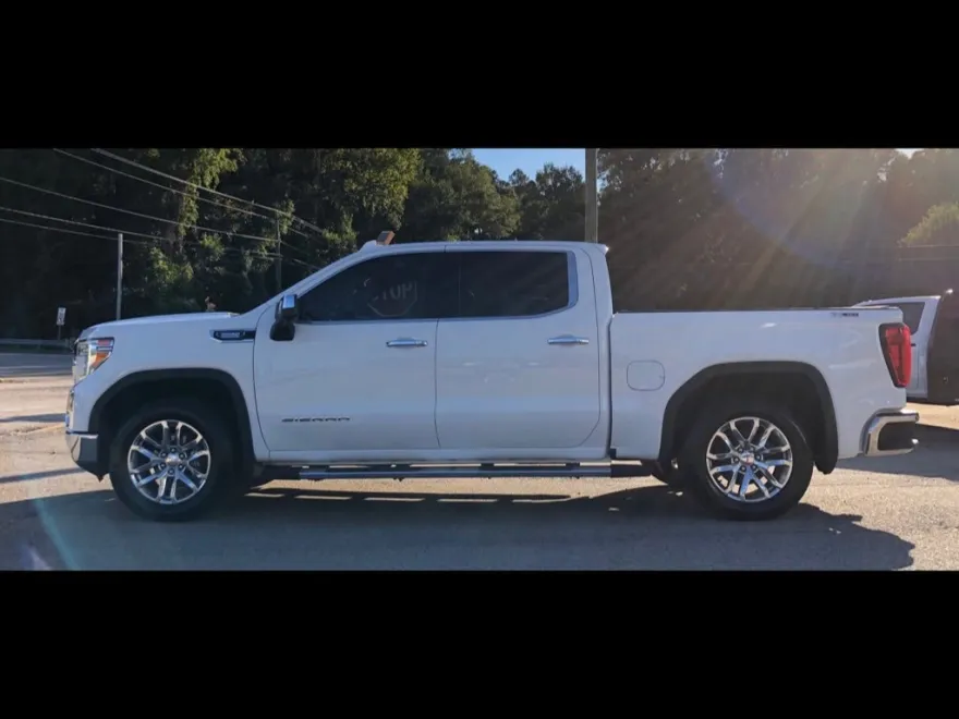 2021 Gmc Sierra 1500 SLT photo 1