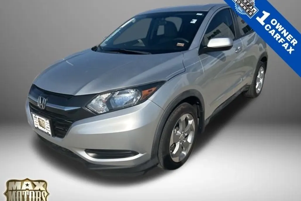 2016 Honda HR-V LX photo 1