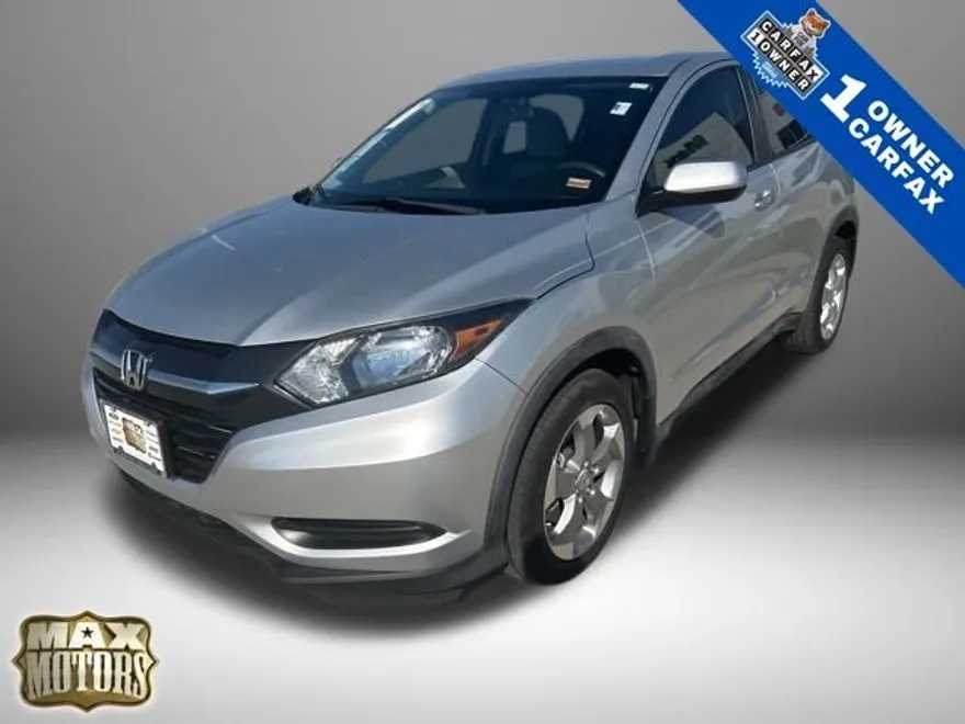 2016 Honda HR-V LX photo 1