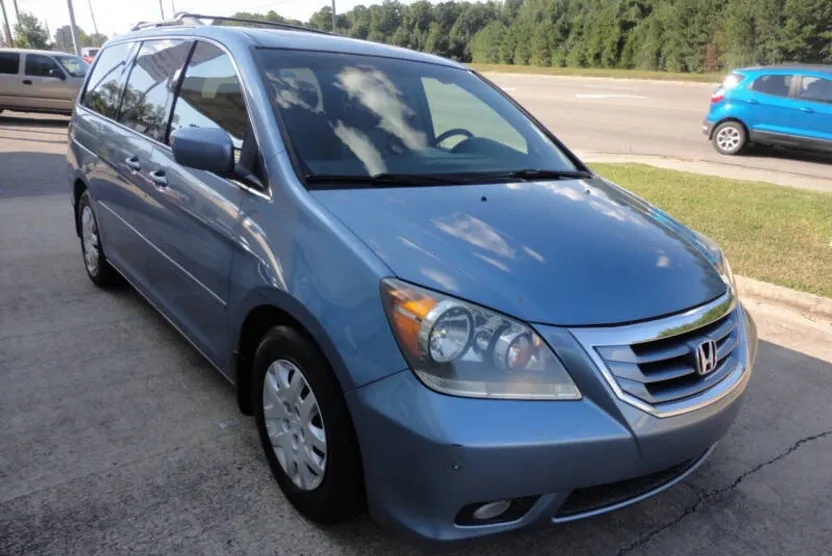 2008 Honda Odyssey Touring photo 1