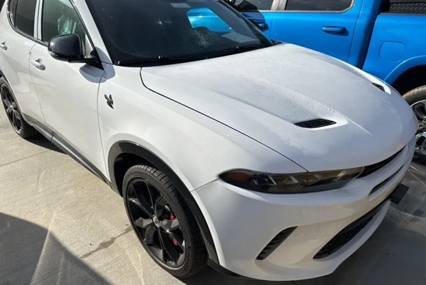 2024 Dodge Hornet R/T Plus photo 1