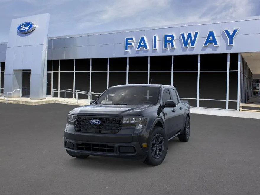 2025 Ford Maverick XLT photo 1