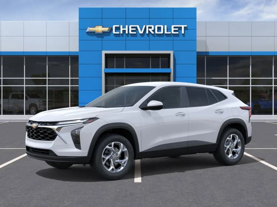 2026 Chevrolet Trax LS photo 1