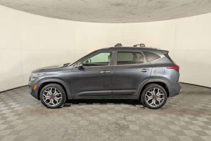 2021 Kia Seltos SX photo 1