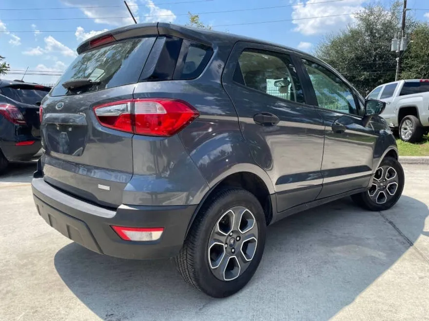 2020 Ford EcoSport S photo 1