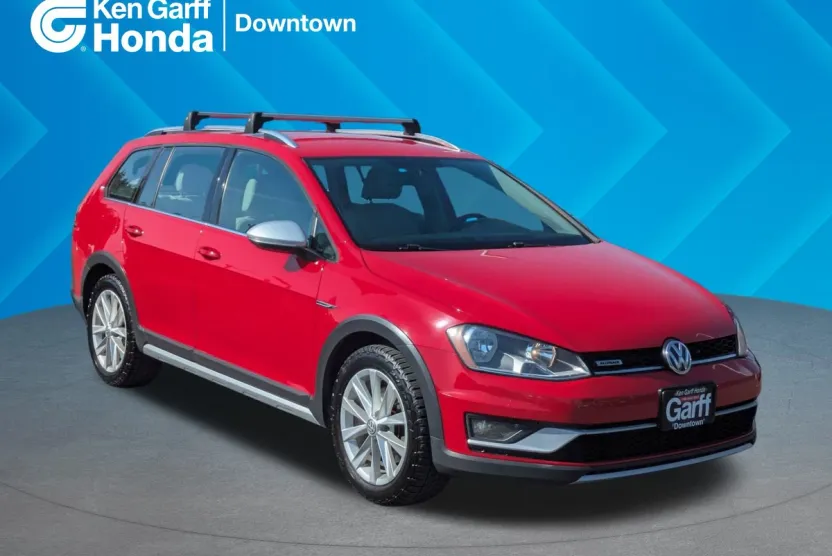 2017 Volkswagen Golf Alltrack 1.8T SEL photo 1