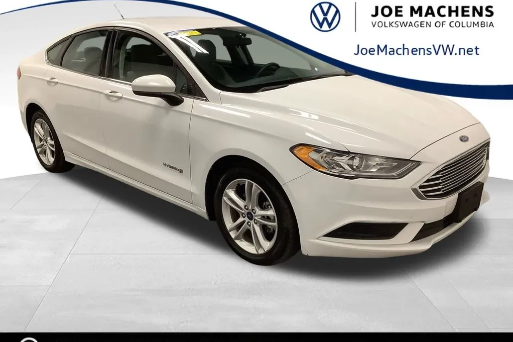 2018 Ford Fusion Hybrid S photo 1