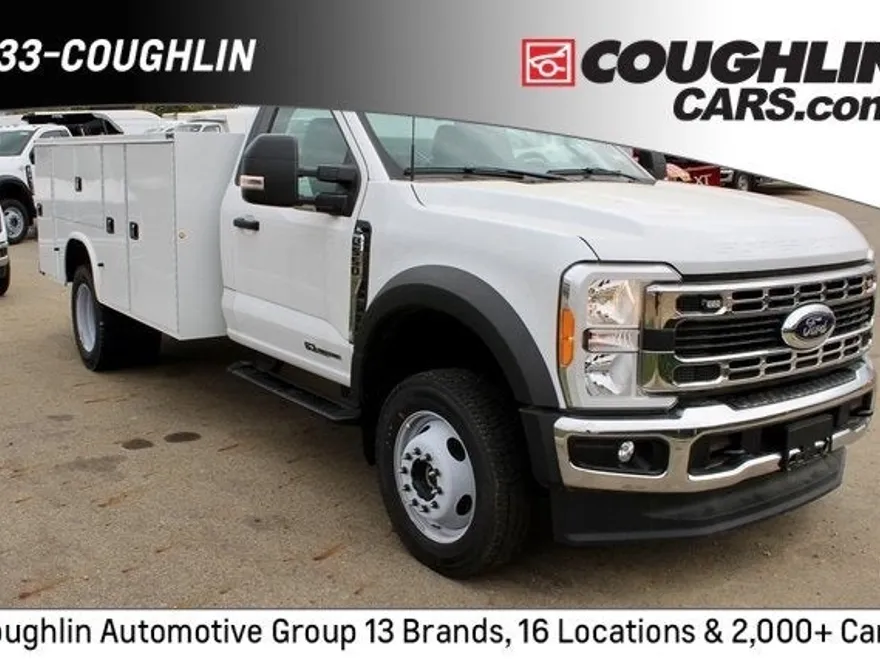 2023 Ford F-550 XL photo 1