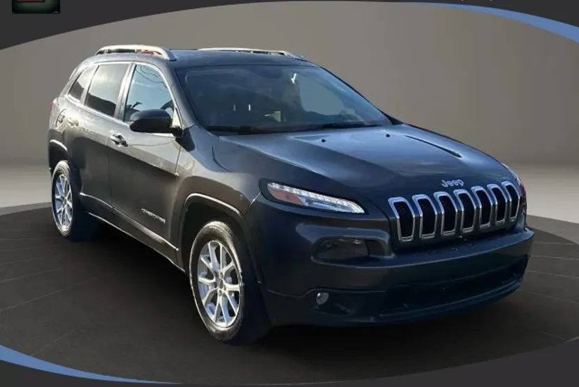 2016 Jeep Cherokee Altitude Sport photo 1