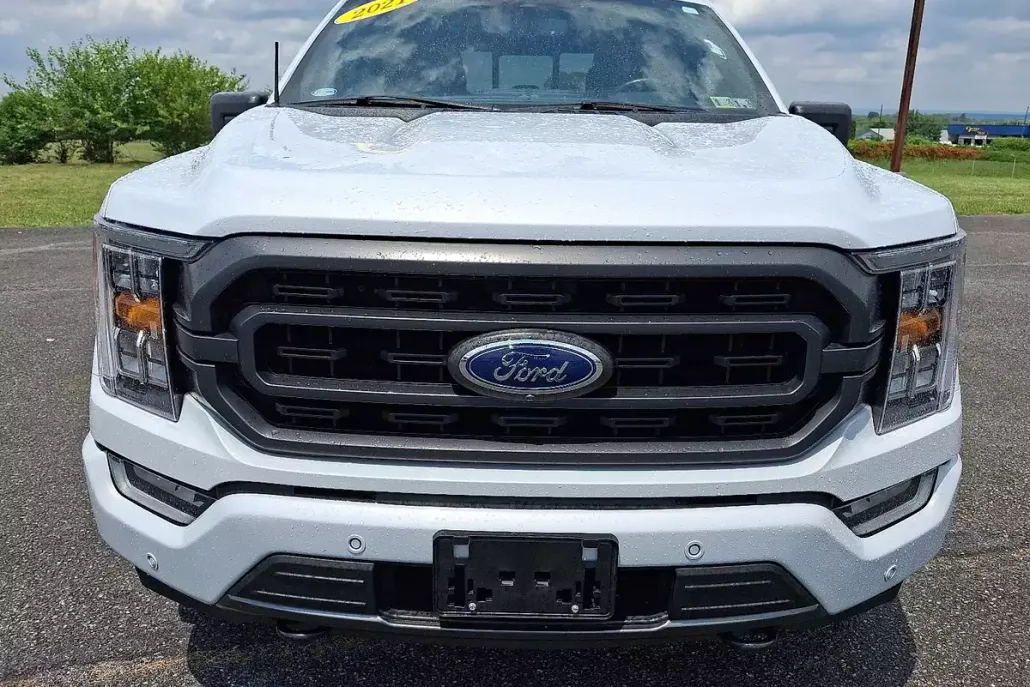 2021 Ford F-150 XLT photo 1