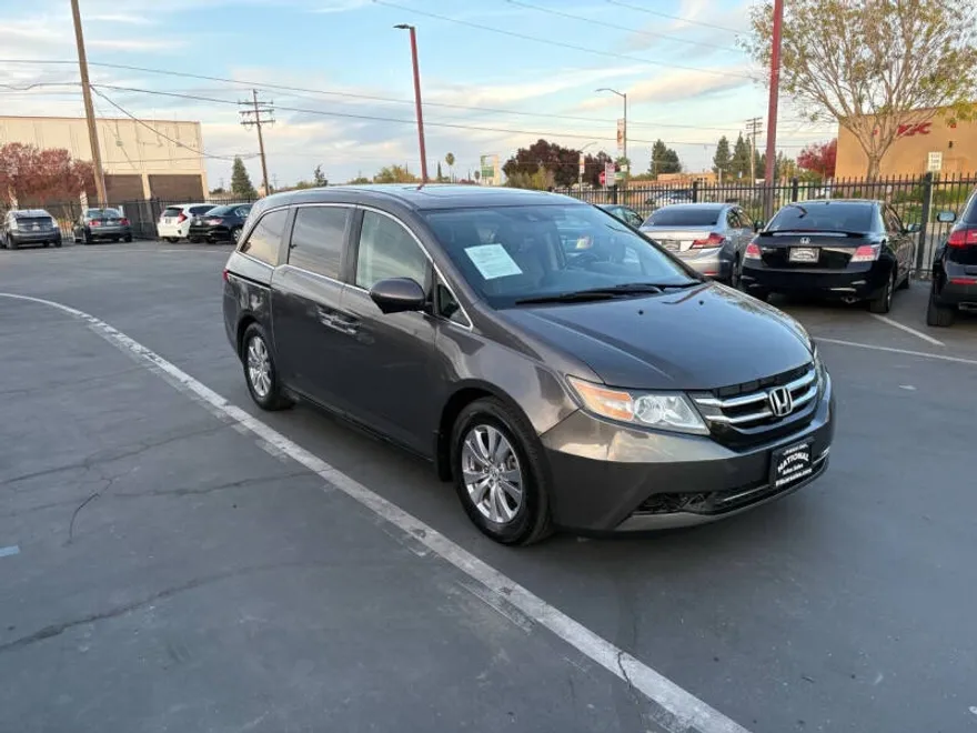 2014 Honda Odyssey EX-L photo 1