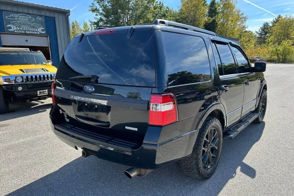 2016 Ford Expedition Limited photo 1