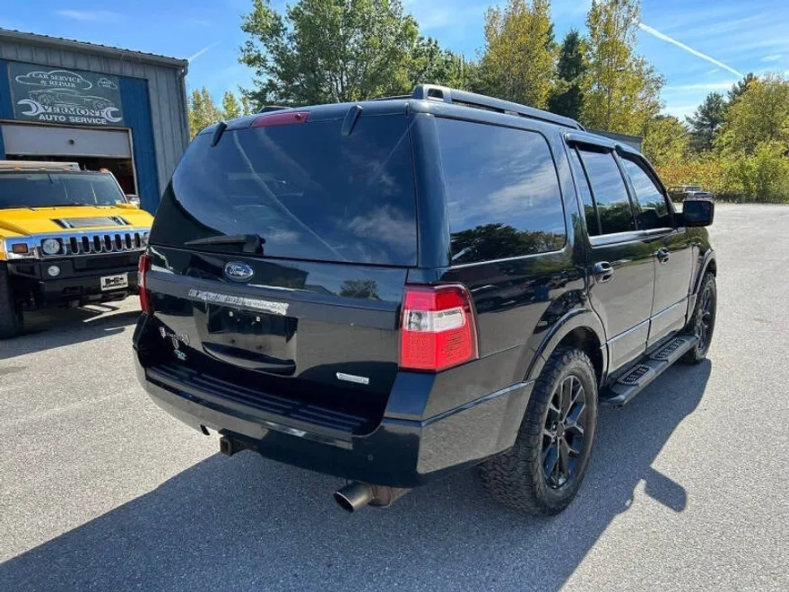 2016 Ford Expedition Limited photo 1