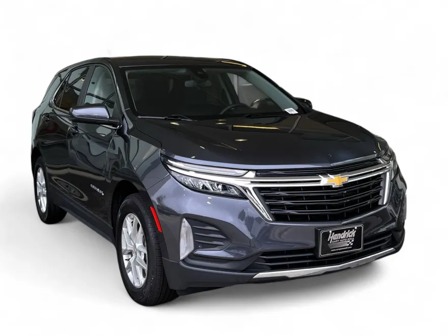2023 Chevrolet Equinox LT photo 1