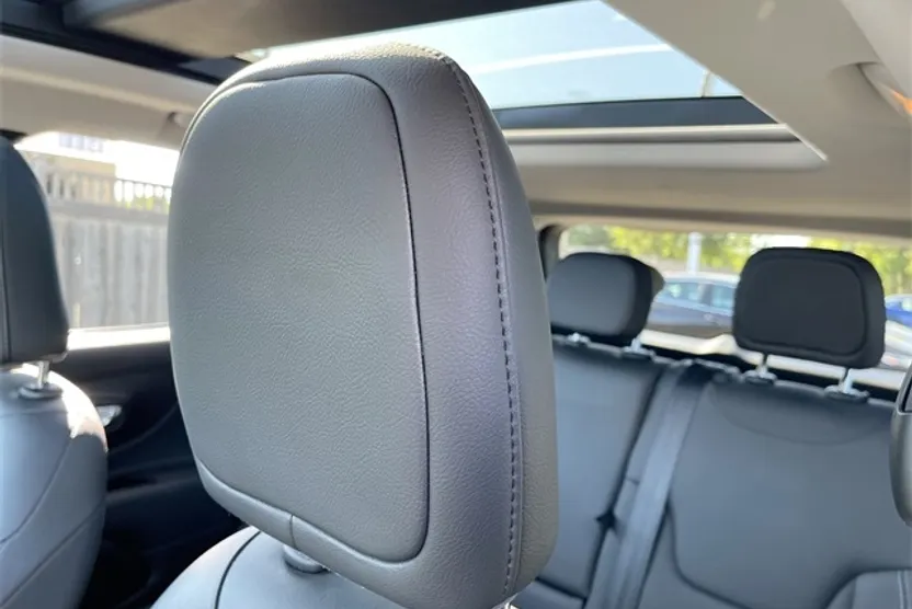 2022 Jeep Renegade Limited photo 1