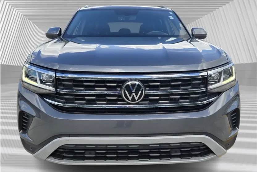 2022 Volkswagen Atlas Cross Sport SE Technology photo 1
