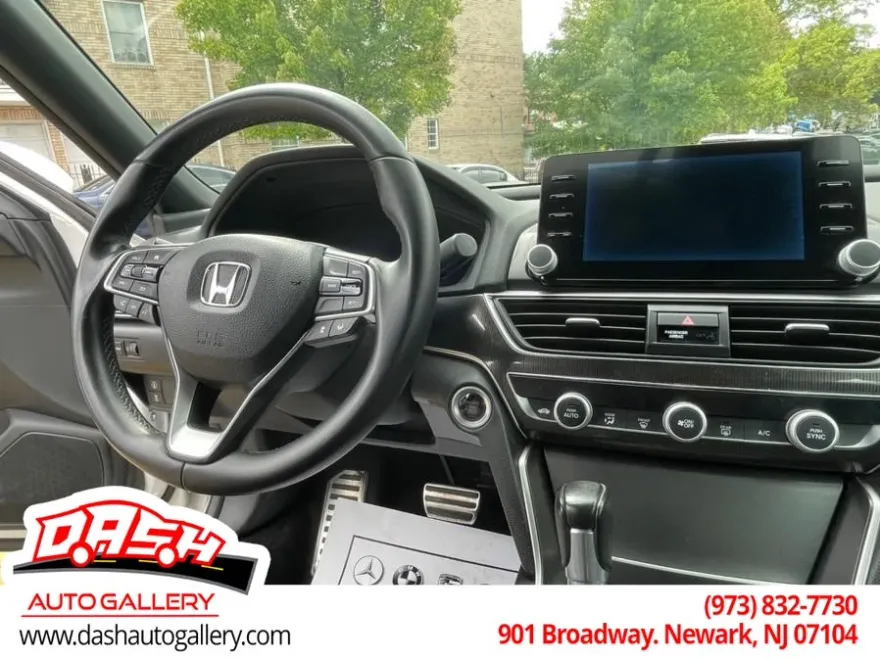 2018 Honda Accord Sport 1.5T photo 11