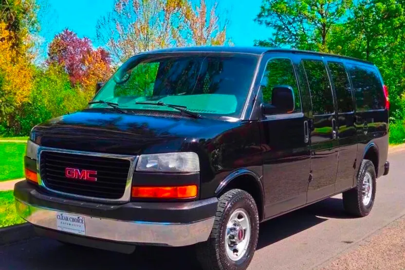 2008 Gmc Savana 3500 Cargo photo 1