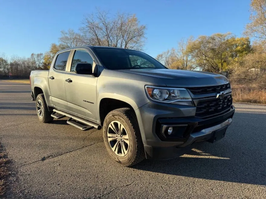 2022 Chevrolet Colorado Z71 photo 1