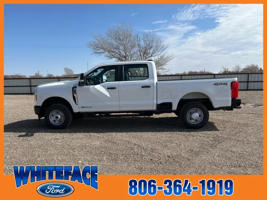 2025 Ford F-350 photo 1