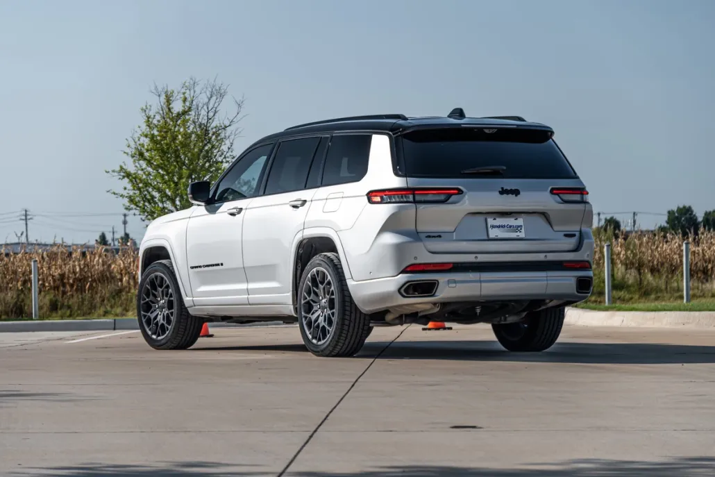 2024 Jeep Grand Cherokee L Summit Reserve photo 1