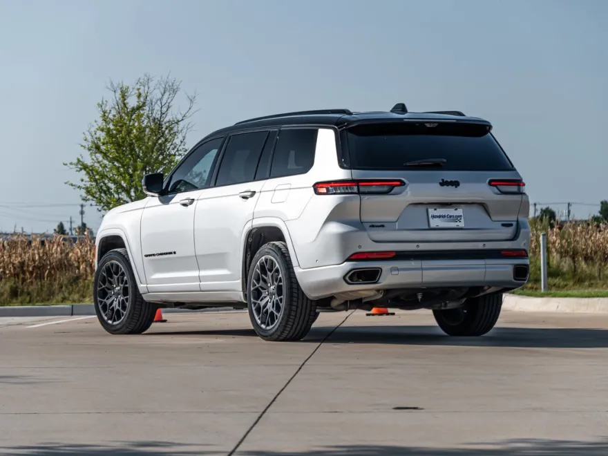 2024 Jeep Grand Cherokee L Summit Reserve photo 1
