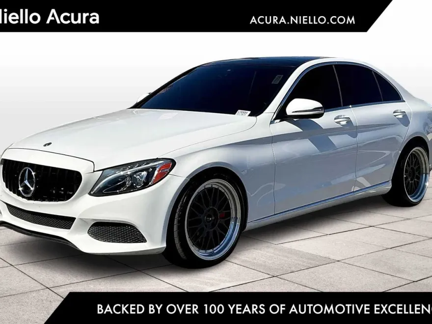 2018 Mercedes Benz C 350e photo 1